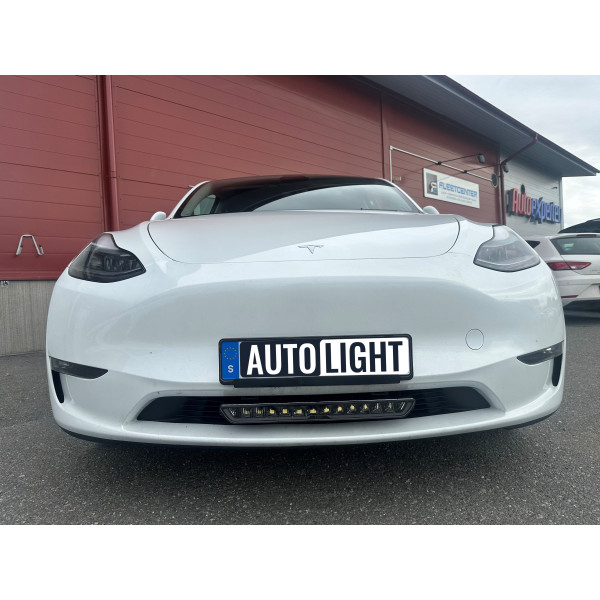 OZZ+ LED-ramp till TESLA Model Y 2019» (SYJY)